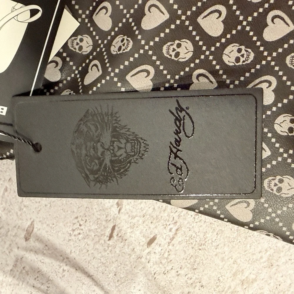 Ed Hardy ed hardy